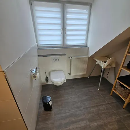 Klettham Apartment *